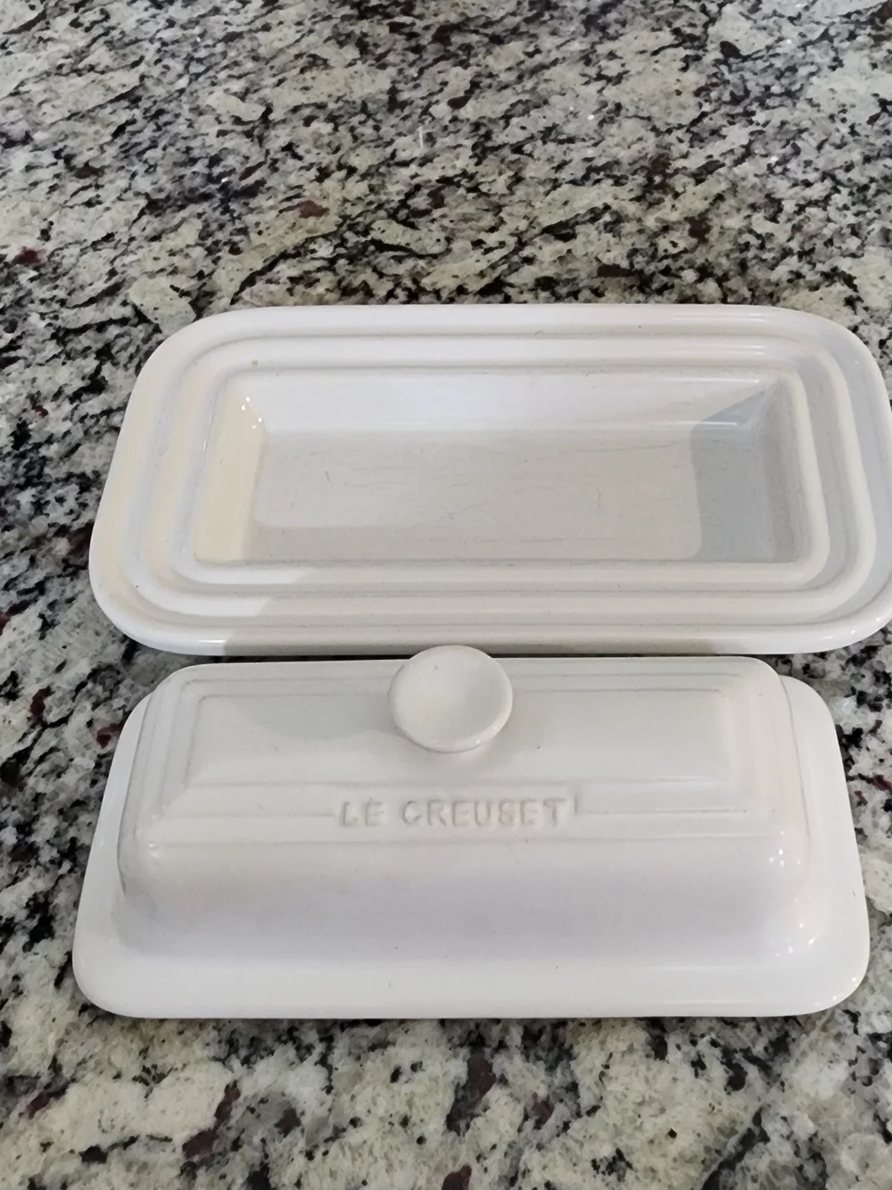 Le Creuset White Ceramic Butter Dish - Picture 2 of 5